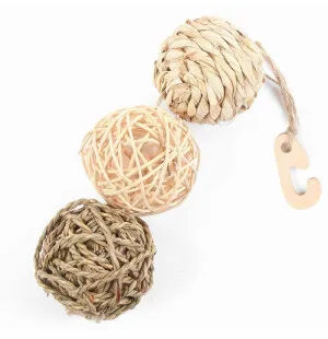 Ripustettavat 3 -palloa narussa n. 8 cm image