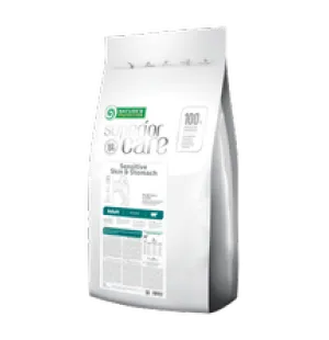Natures Protection Superior Care Sensitive Skin & Stomach Lammas Adult  10 kg image