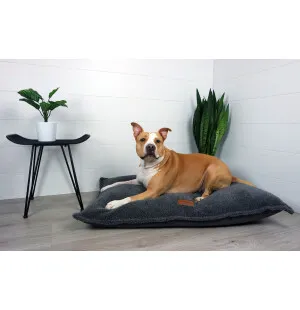 Tujoma Luxus Hattelmala pörrötyyny tummanharmaa L kuva